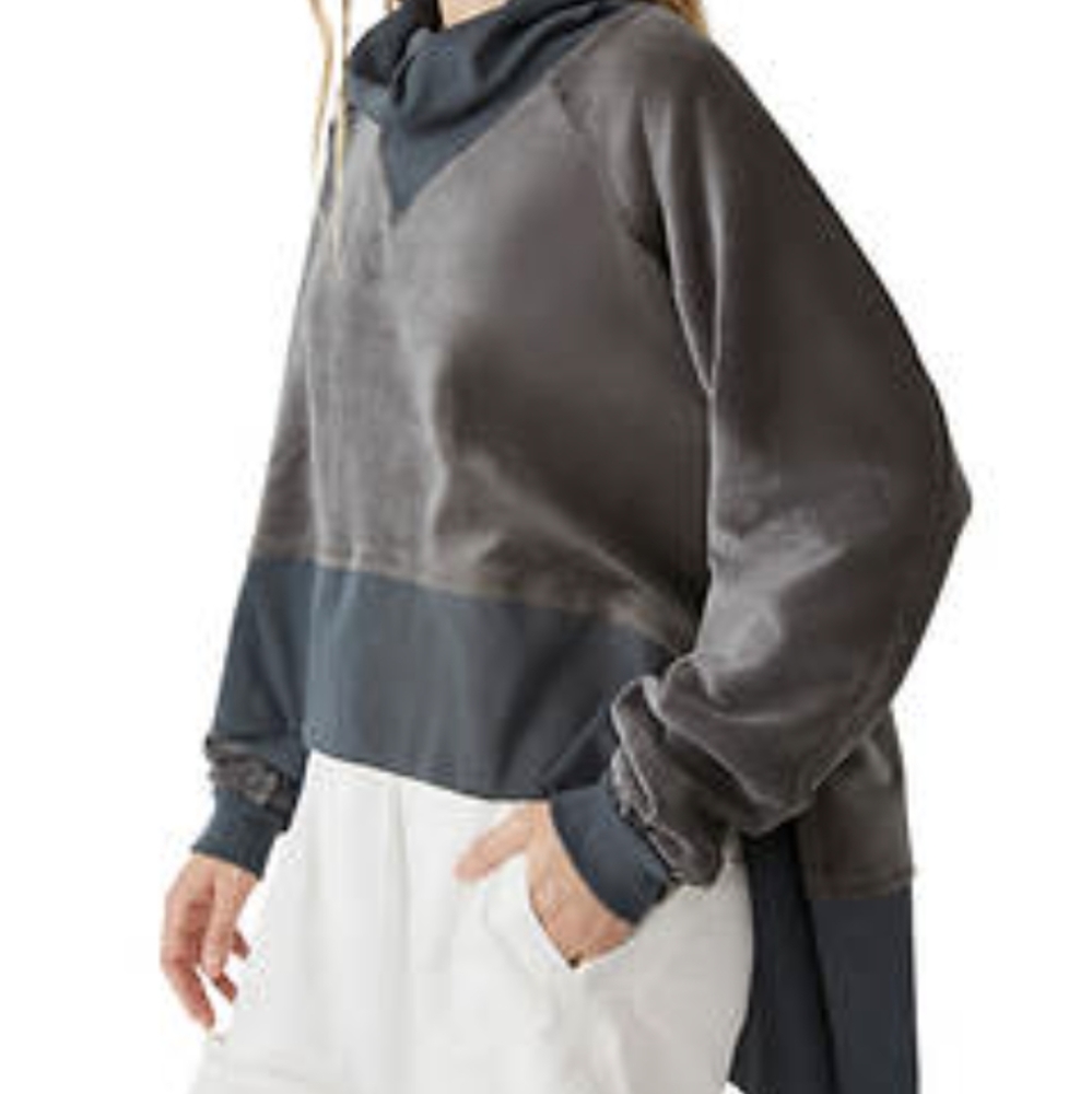 Last Chance Pullover - Picture 7 of 7